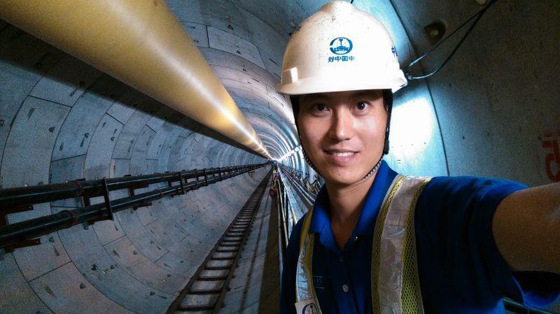 Expediting Overseas for the “China Shield Dream”– Story of Wang Baoli from Production & Technical Dept. of CREG